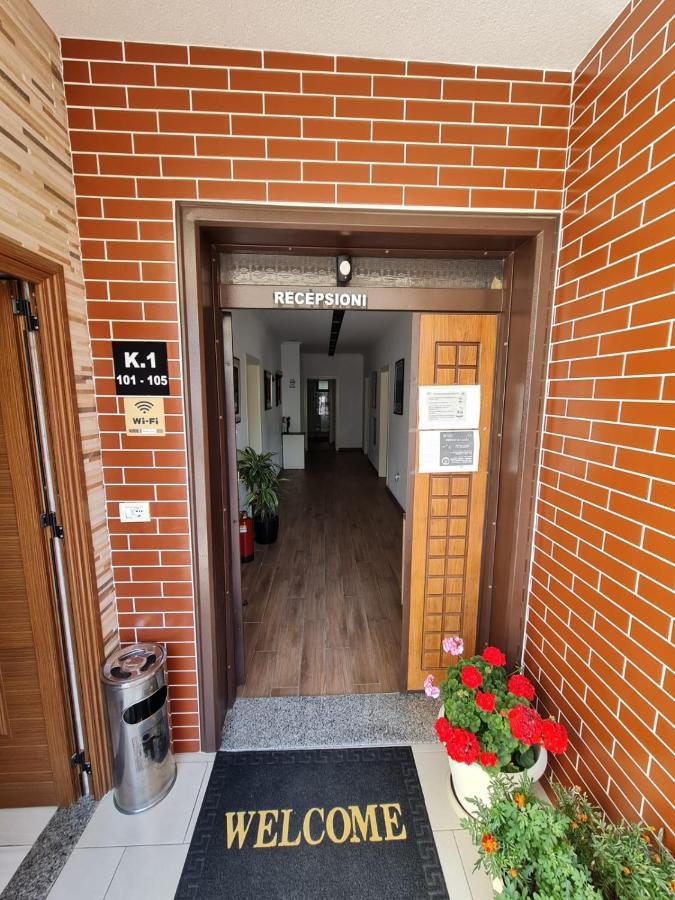 Hotel Darda Kamez Exteriör bild